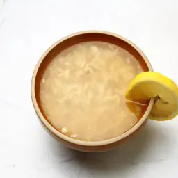 شوربة لسان عصفور